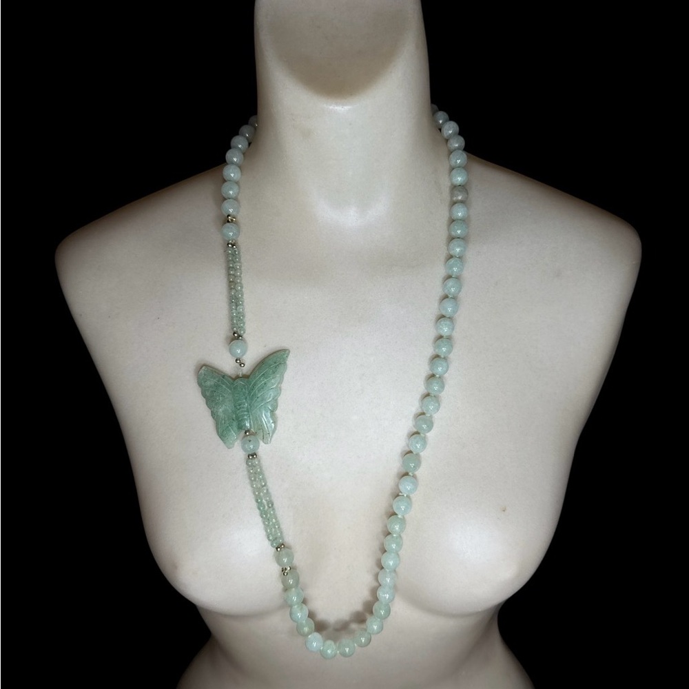 Vintage Chinese Jade Butterfly Necklace Hand Carved Celadon Jadeite Beads 31” - Picture 6 of 7